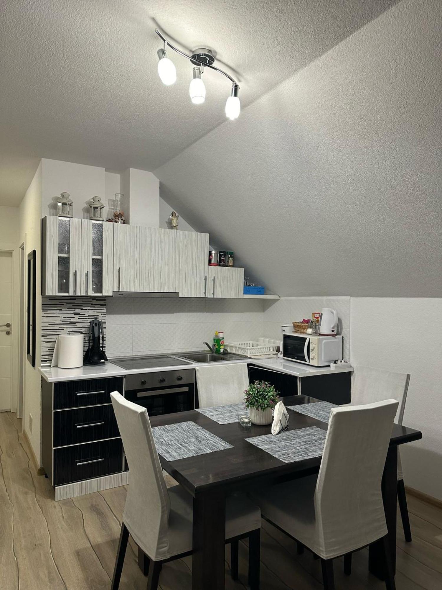 Apartment Rosandic Smoljanac Bagian luar foto