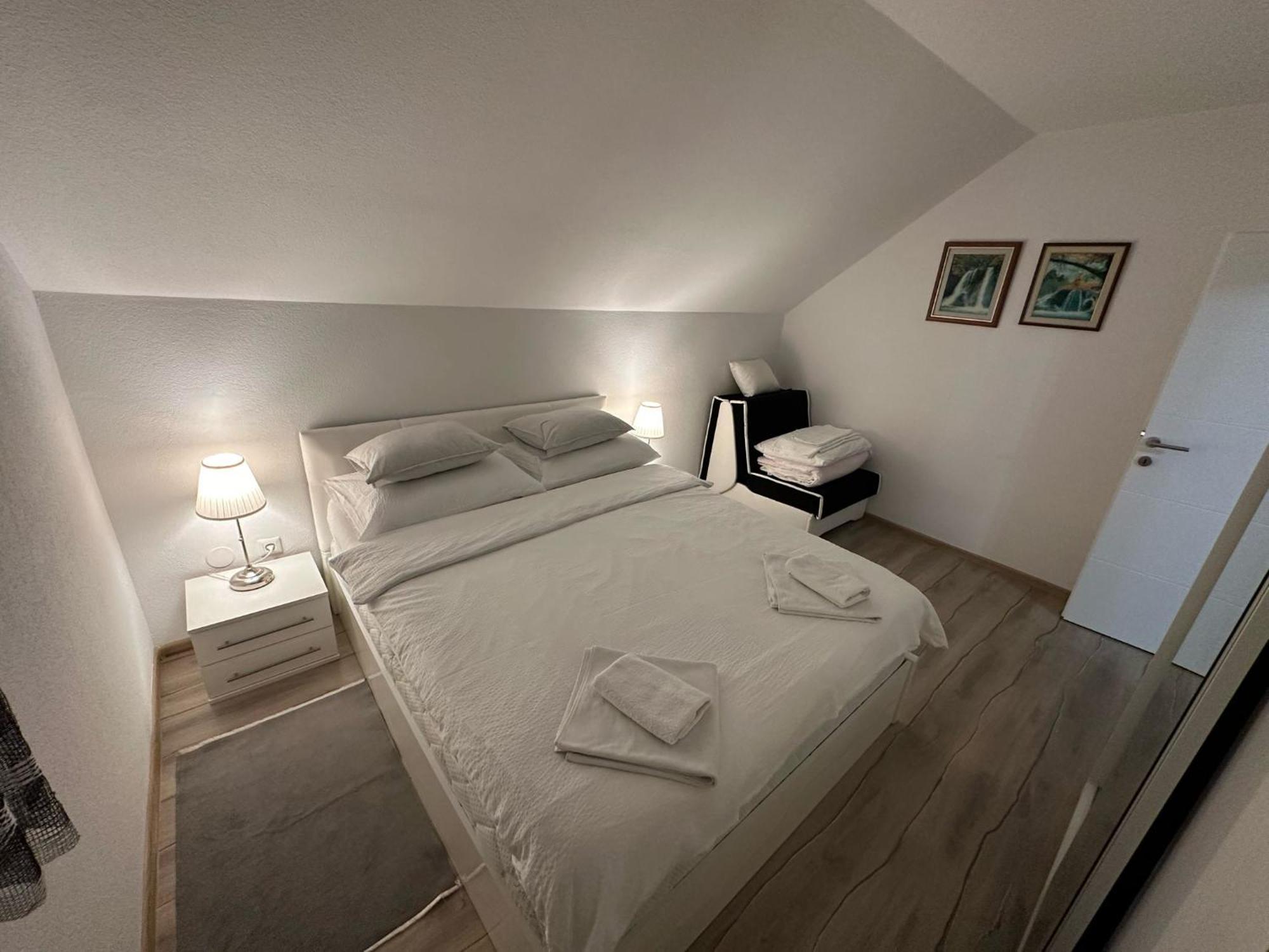 Apartment Rosandic Smoljanac Bagian luar foto
