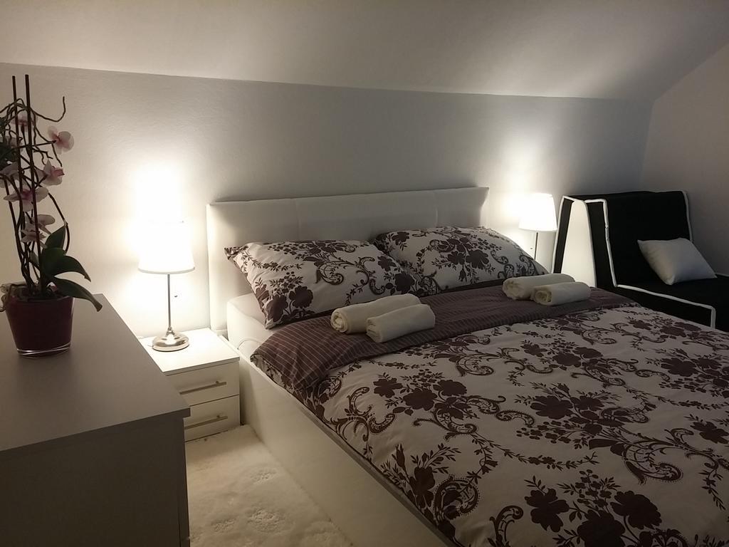 Apartment Rosandic Smoljanac Bagian luar foto